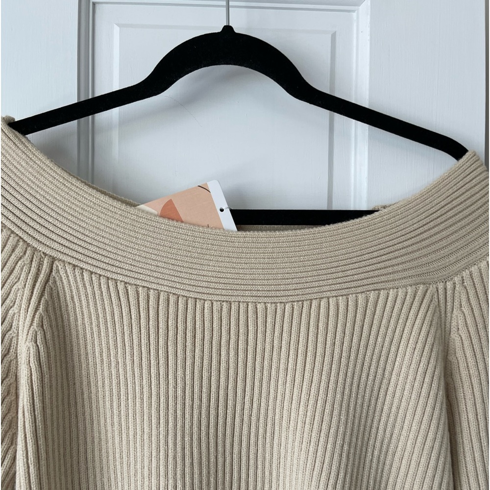 Boatneck classic sweater